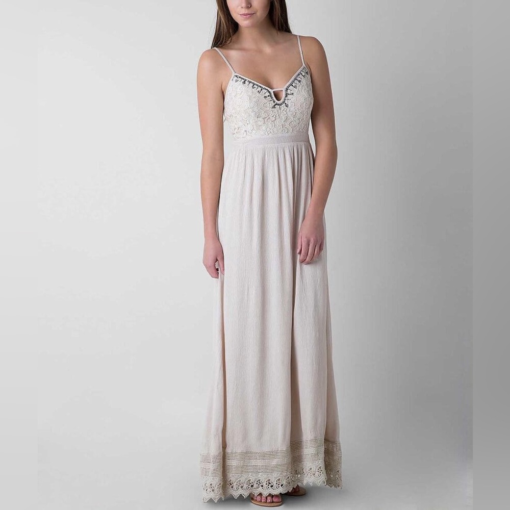 Cream Lace Maxi Dress